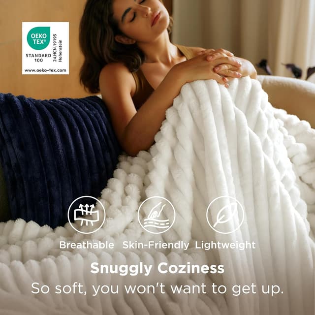 Detalle 2 de Bedsure Fleece Throw Blanket 130 x 170 cm