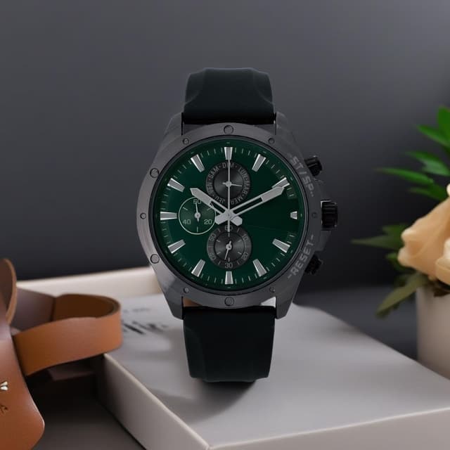 Thumbnail 6 de NUOVO Herren Analog-Quarzuhr mit Chronographen-Design und grünen Zifferblatt (Silikon- oder Lederarmband)