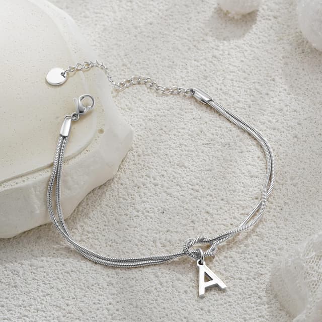 Detalle 2 de SLOONG Armband Damen Gold/Silber – 18K Gold/Silber vergoldet, personalisiert mit Buchstaben, verstellbar