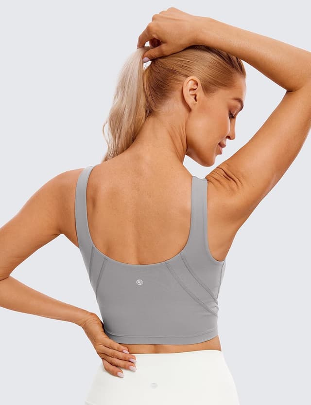 Detalle de CRZ YOGA Butterluxe reggiseno a collo alto con imbottiture rimovibili e schiena a U