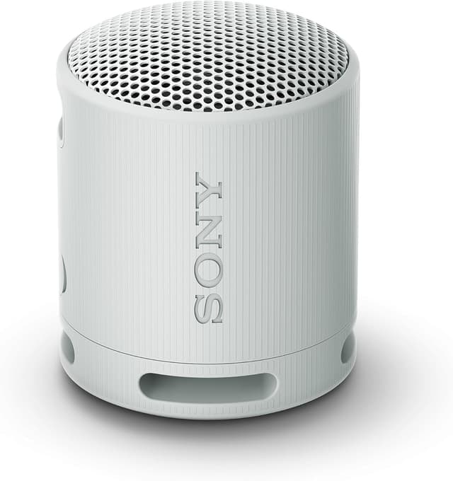 Detalle de Sony SRS-XB100: Altavoz Bluetooth Resistente IP67 con 16h🔊