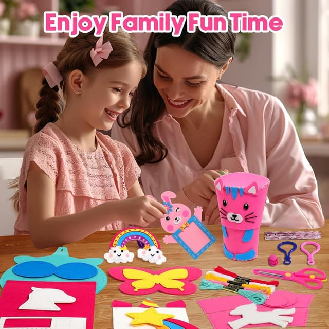 Detalle de Sunrad Kids Sewing Kit (Ages 6–12) with 9 Easy Felt Projects – Animal Crafts & Beginner Learning