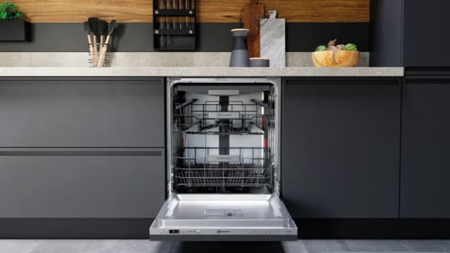 Thumbnail 9 de Bauknecht BCIC 3T333 PFE Einbau-Waschmaschine