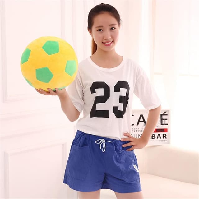 Detalle de AOQI Plush Soccer Ball Toy Pillow (Green/Yellow) – Soft Stuffed 7.8in / 20cm