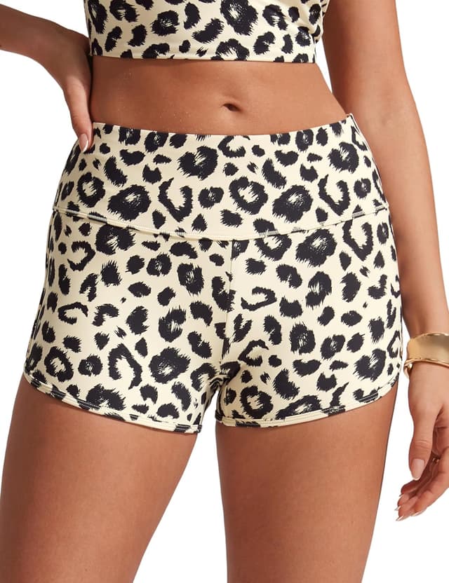 Detalle de CRZ YOGA Aux Femmes short de bain taille haute 7,6 cm – boardshort séchage rapide extensible