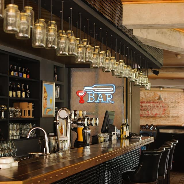 Detalle 2 de Barra azul con neón de copa de vino 🍷 para bar y fiesta