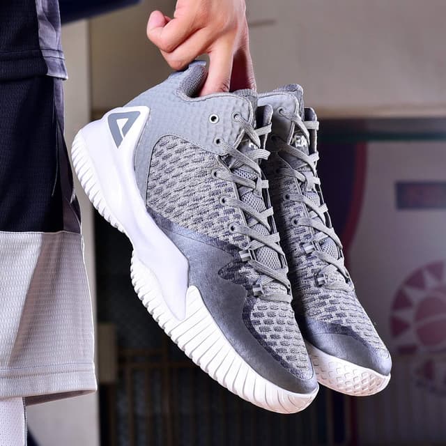 Detalle 2 de PEAK High Top Mens Basketball Shoes Streetball Master (Lou Williams) — Breathable Outdoor Sneakers With Cushioning