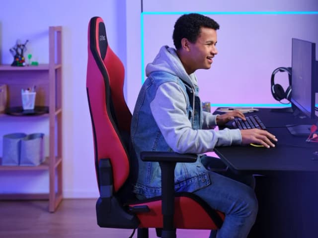 Thumbnail 6 de Trust GXT 714R Ruya Gaming-Stuhl in Rot – höhenverstellbar mit neigbarer Rückenlehne bis 180°