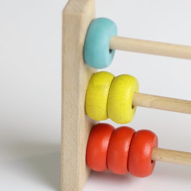 Detalle de Igroteco Abakus für Kinder (3x5) aus Holz – spielerisches Rechnen lernen