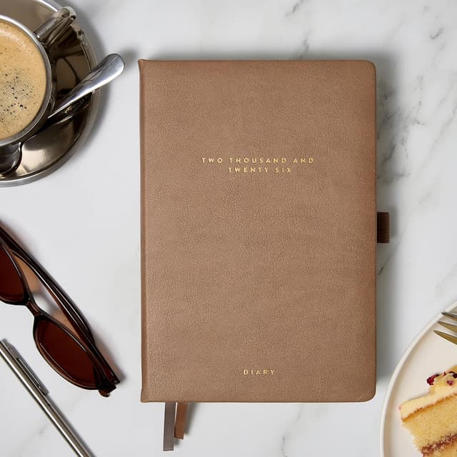 Thumbnail 3 de Scribble & Dot 2026 A5 diary, day-a-page