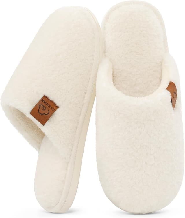 Detalle de Evshine Women’s Fuzzy Slip-on Memory Foam House Slippers (Closed Toe)