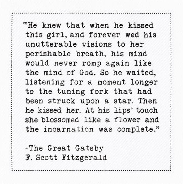 Detalle 2 de Five Star Napkins Romantic Quotes 50 napkins