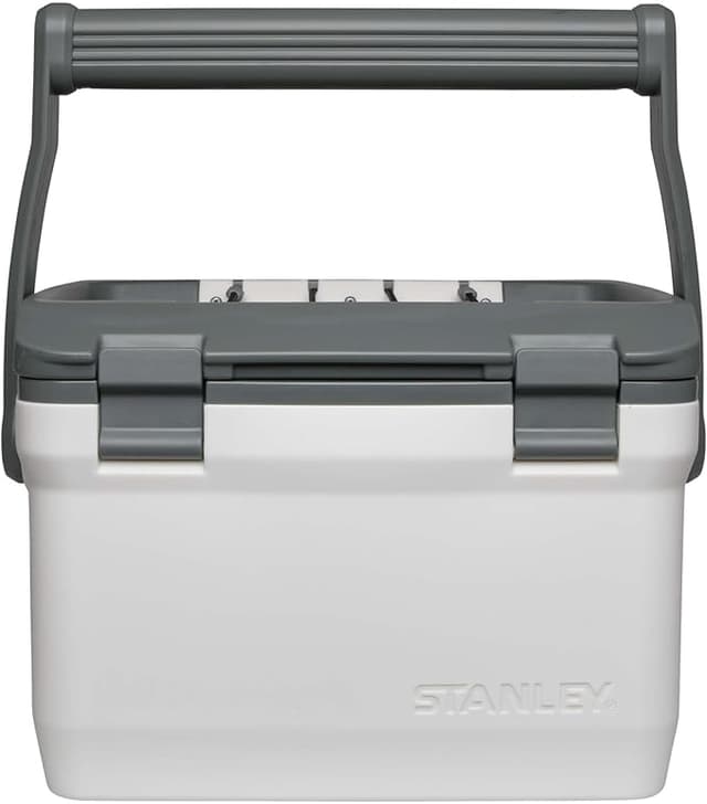 Imagen de Stanley Adventure Nevera Portátil 6.6L, Resistente y Aislante❄️ en OfertitasTOP