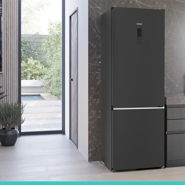 Detalle de Siemens KG49NAXCF combi No Frost con hyperFresh 0°C y Home Connect (reacondicionado Grado C)