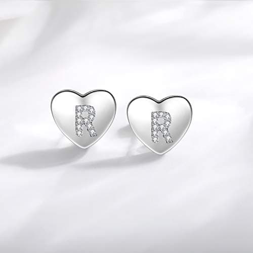 Detalle de Pendientes de plata de ley 925 Jrêveinfini con iniciales y corazón (letra pequeña) e hipoalergénicos