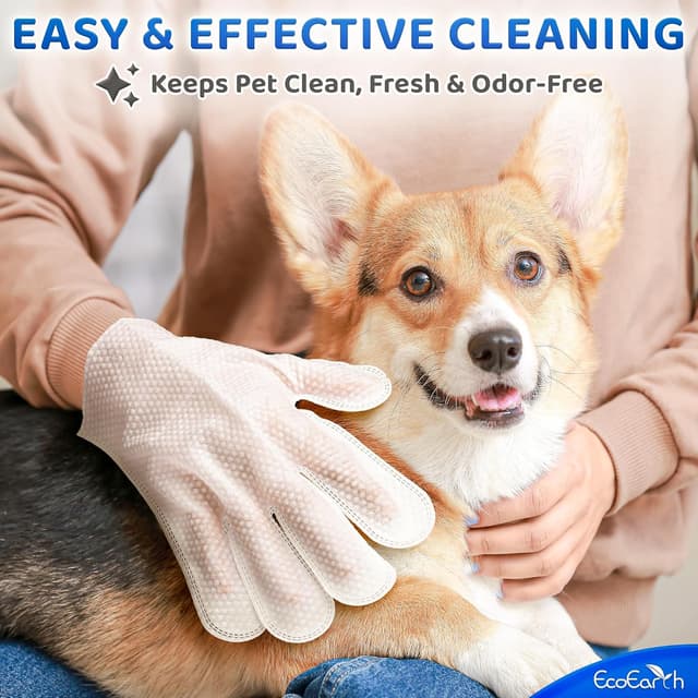 Detalle 2 de EcoEarth Premium Pet Wipes for Dogs & Cats (36 Hypoallergenic Wiping Gloves) — Waterless, lick-safe cleaning