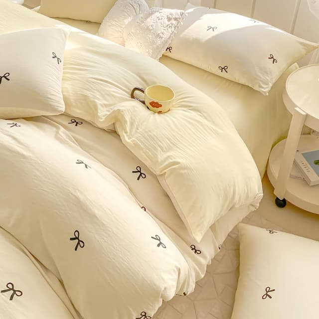 Detalle 2 de Parure de lit adulte Covebett réversible 220x240 cm blanc et jaune nœud papillon avec fermeture éclair