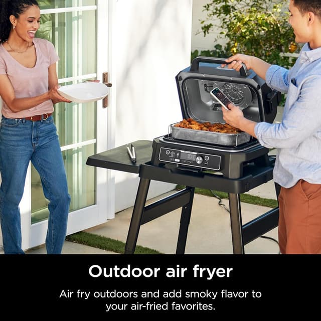 Detalle 2 de Ninja OG951 Woodfire Pro Connect Premium XL Outdoor Grill & Smoker (Bluetooth, App Enabled) — 7-in-1 XL