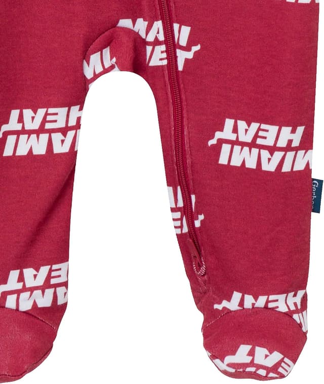 Detalle 2 de Gerber unisex-baby NBA Team Sleep 'N Play (Miami Heat) — soft one-piece for sleep and play