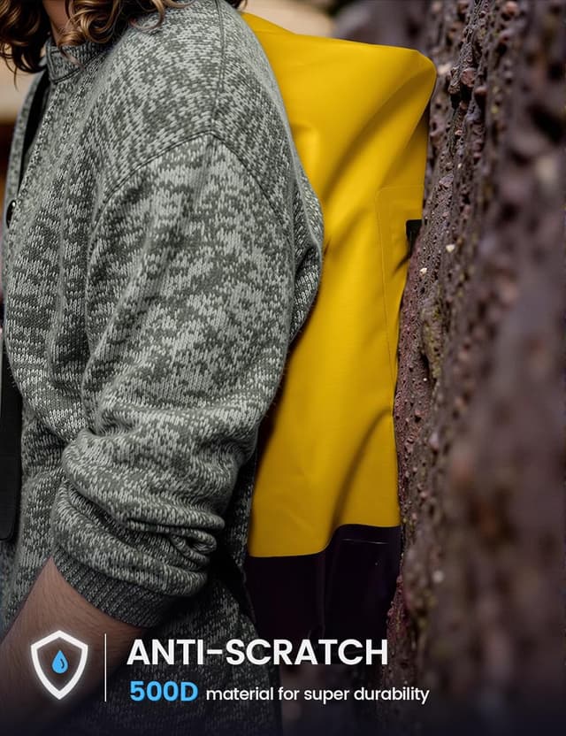 Detalle de Lamicall Dry Bag Waterproof Backpack with IPX8 Phone Pouch – 40L (Yellow)