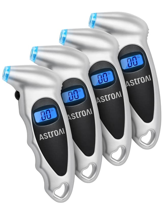 Detalle de AstroAI Digital Tire Pressure Gauge (0–150 PSI) with Backlit LCD, Calibrated to ANSI B40.7, Presta Adaptor (4-Pack)