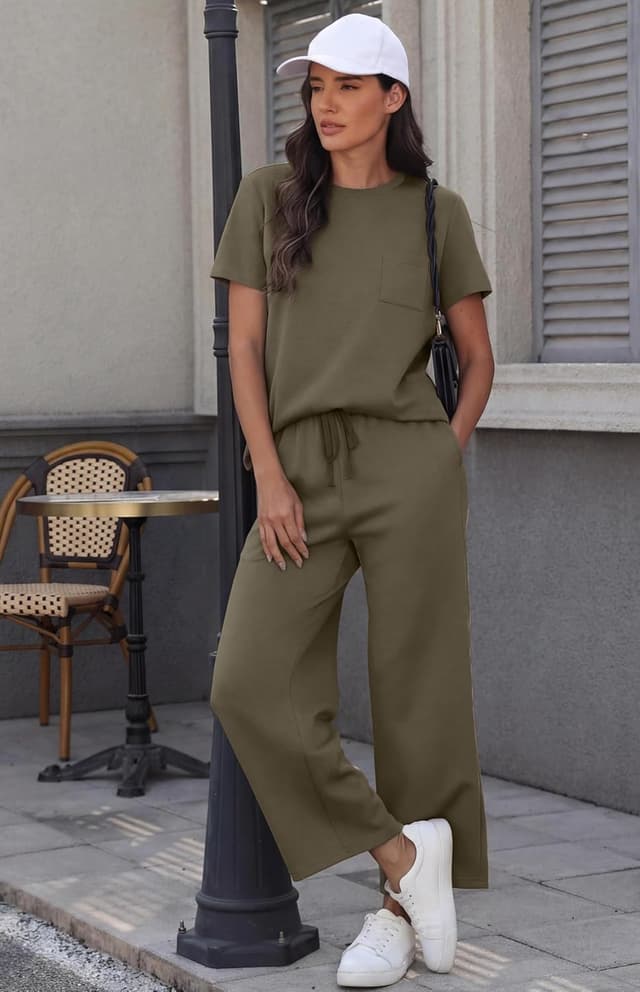 Detalle de GRECERELLE Airport Two Piece Travel Outfit Set for Women (summer short-sleeve tracksuit)