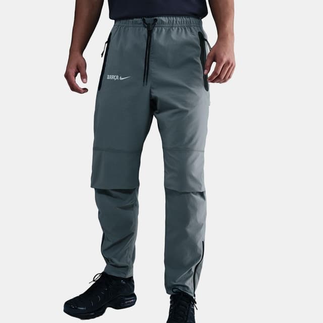 Imagen de Nike Pantalón FC Barcelona 2025‑2026 Tech Woven 🎽 en OfertitasTOP