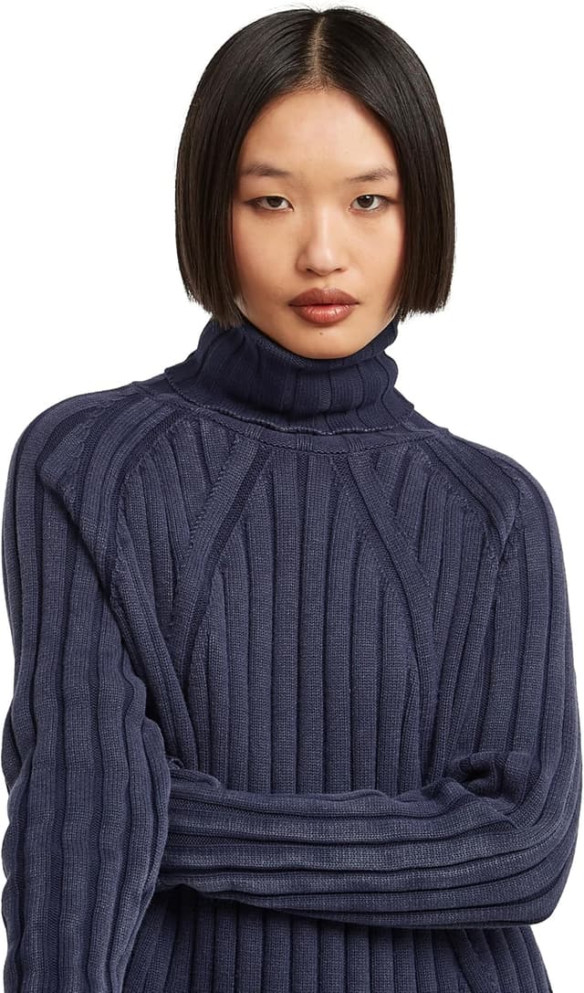 Detalle de G-Star Washed Loose Turtle Knit: felpa donna comoda e dallo stile originale