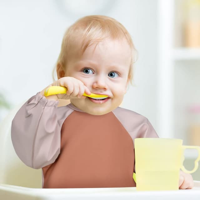 Detalle de Vicloon Baby-Lätzchen mit langen Ärmeln (wasserdicht) und Tasche – Braun, für 6–12 Monate