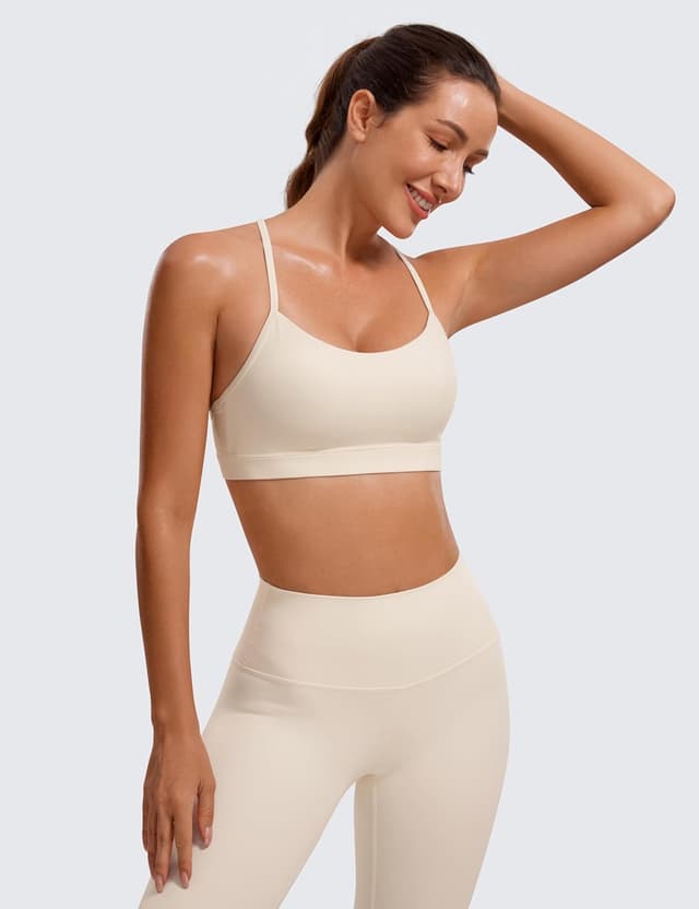 Detalle 2 de CRZ YOGA Butterluxe : soutien-gorge de sport yoga léger à bretelles spaghetti et dos croisé