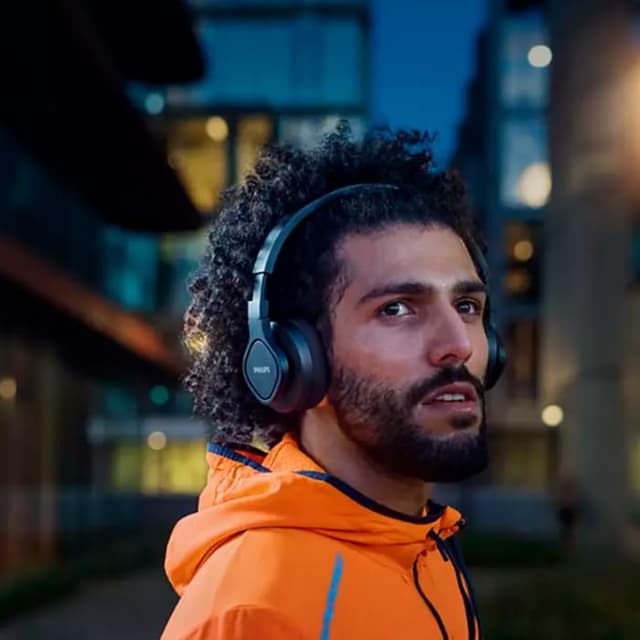 Detalle 2 de PHILIPSA4216BK/00 Auriculares Deportivos Inalámbricos, IP55 💪