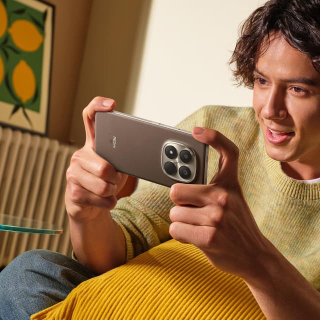 Detalle 2 de Xiaomi Redmi Note 15 Pro+ 5G (8+256 GB) – 6,83" AMOLED, 6.500-mAh-Akku, IP66/IP68, 200-MP-Kamera