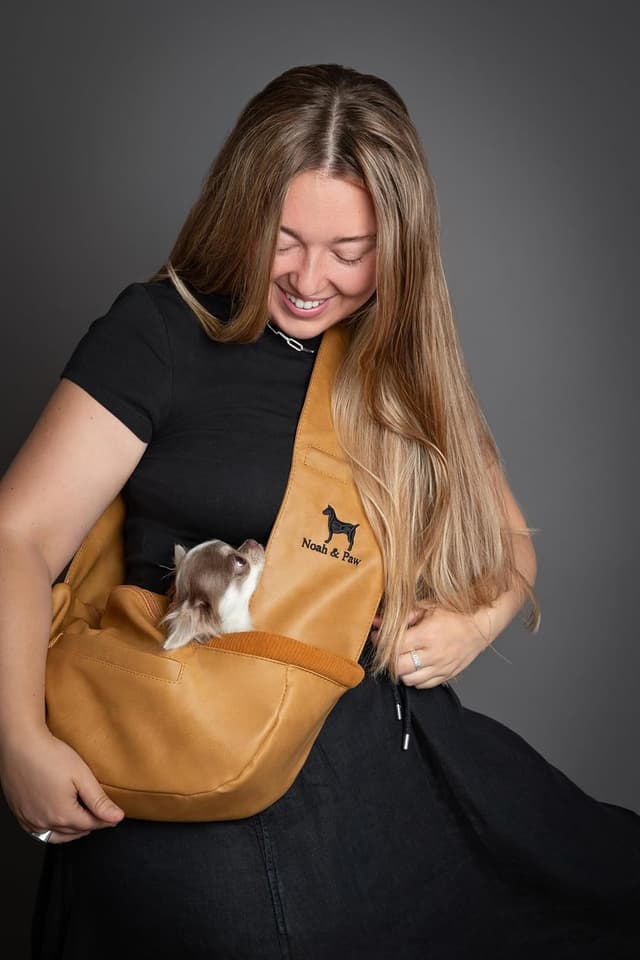 Detalle de Dog sling carrier 3-10lb by Noah & Paw