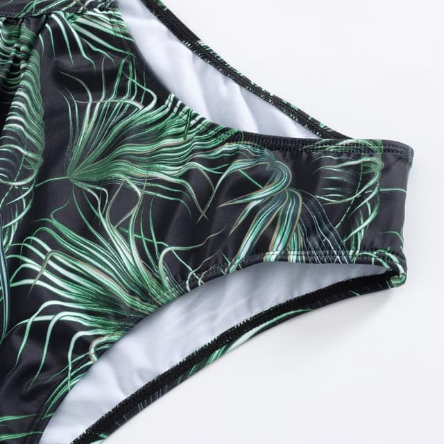 Detalle de Aidotop Women’s One Piece Swimsuit with Tummy Control and Ruched Tribal Style