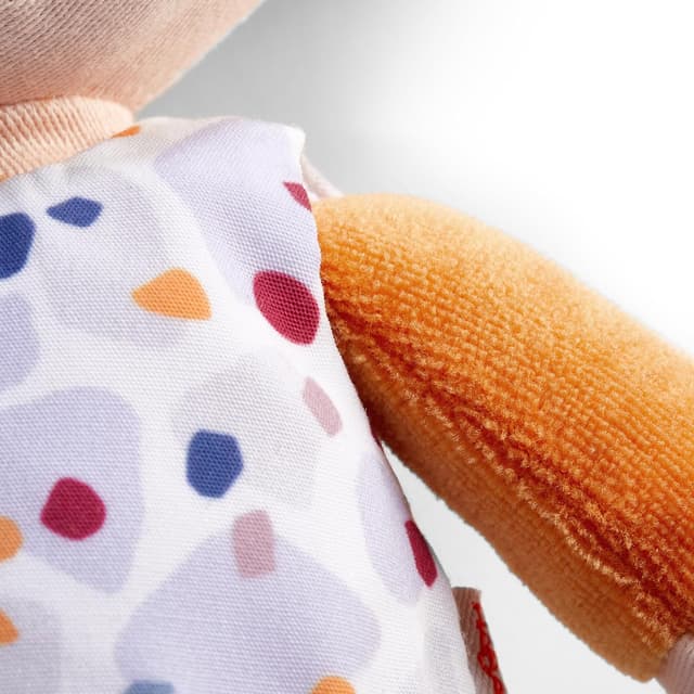Detalle 2 de HABA Puppe Malou (30 cm) – große Stoffpuppe zum Spielen und Kuscheln, ab 1,5 Jahren