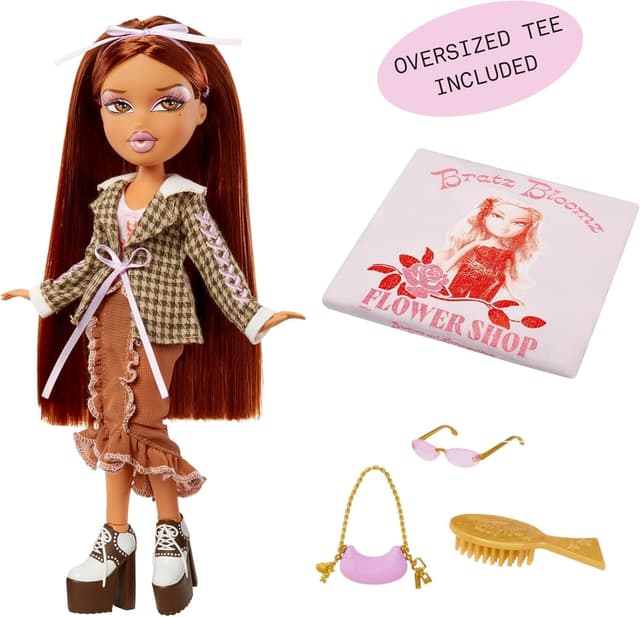 Thumbnail 1 de Bratz Stylin' Yasmin fashion doll with t-shirt