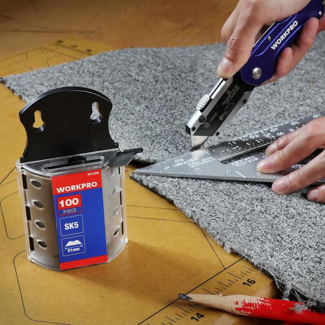 Detalle 2 de WORKPRO Trapezklingen Set (100-tlg.) SK5-Stahl, 0,6 mm Klingenstärke – Ersatzklingen im Spender