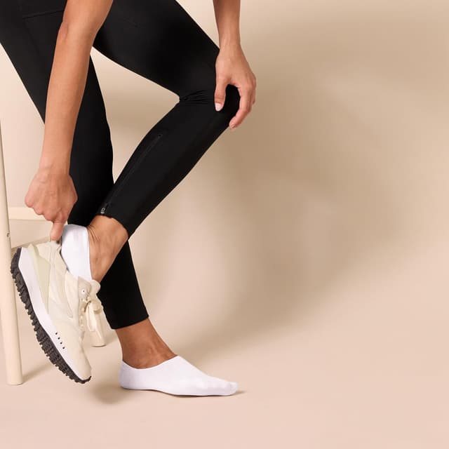 Thumbnail 2 de Amazon Essentials Low Cut No Show Socks