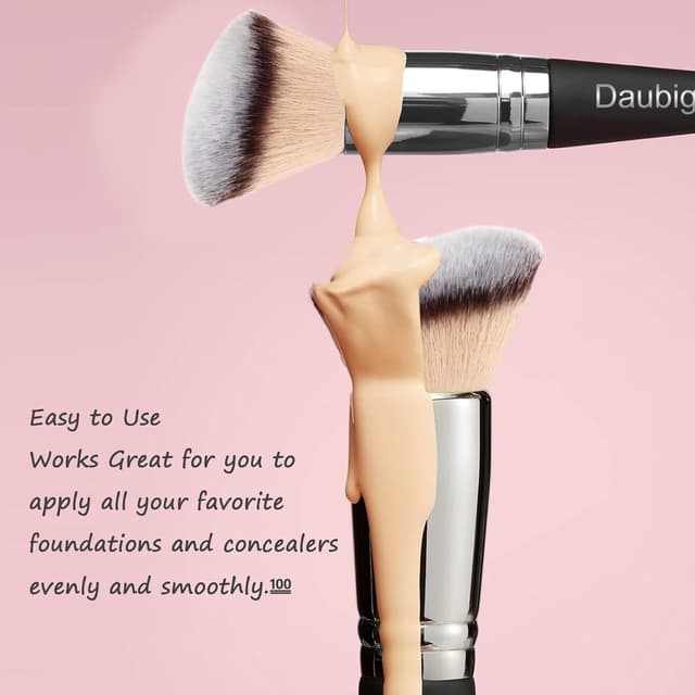 Detalle de Daubigny Dual-Ended Foundation & Concealer Makeup Brush (Angled)