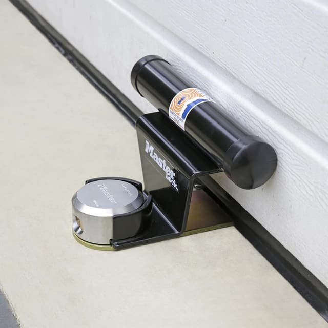 Thumbnail 4 de Master Lock Certified Garage Door Lock