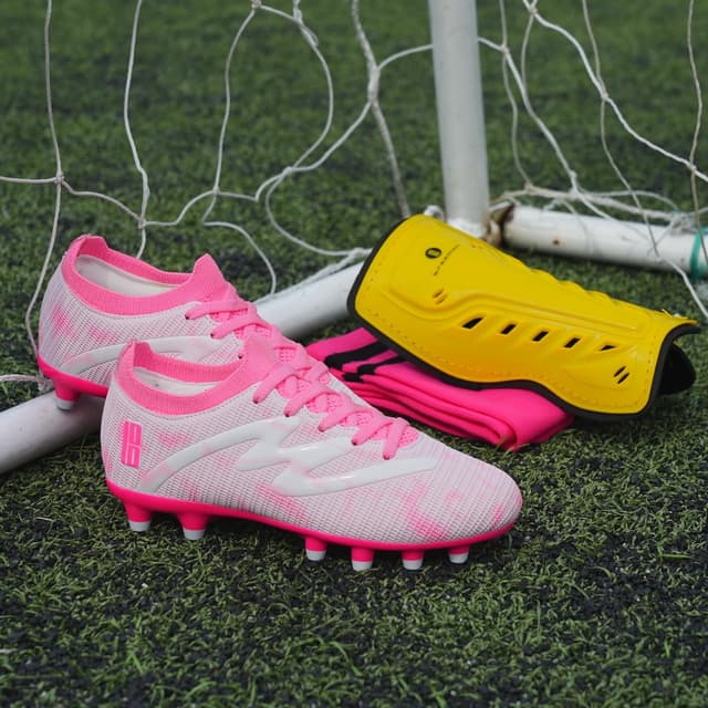 Detalle de brooman Kids Firm Ground Soccer Cleats with Shin Guards & Soccer Socks