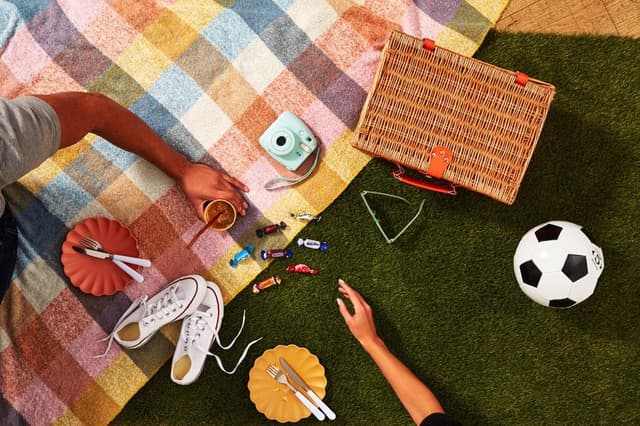 Thumbnail 5 de Celebrations Pop Geschenkbox 350 g 🍫