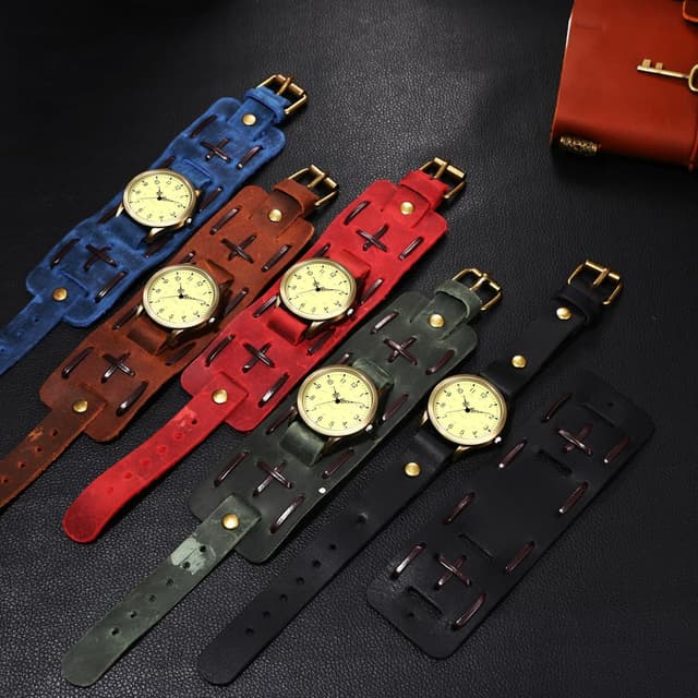 Detalle 2 de Avaner Uhren Damen/Herren Echtleder – Halloween Retro Steampunk Analog Quarzarmbanduhr (mit 24h-Skala)