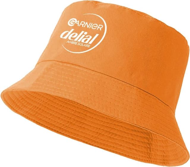 Detalle 2 de Garnier Delial Pack Limitado: Brumas FPS 50+ + Gorro Regalo