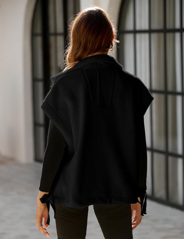 Detalle 2 de OPCAKM Women's Fuzzy Fleece Vest