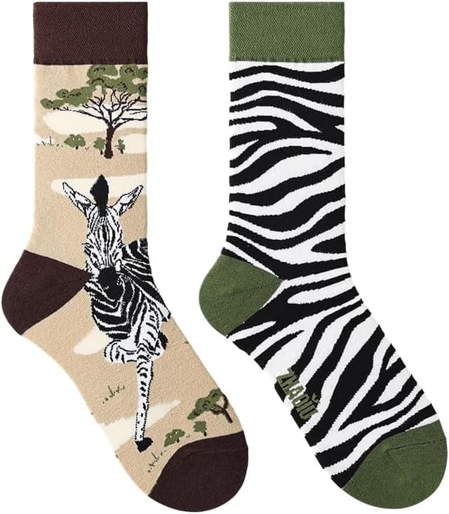 Detalle de NxnChc Lustige Socken mit Tier-Motiven (unisex) – asymmetrisches Design links/rechts aus Baumwollmix