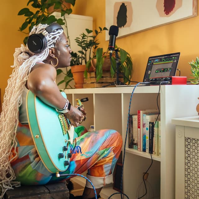 Thumbnail 1 de Focusrite Scarlett 2i2 4.ª gen. interfaz de audio 🎙️ para grabación y streaming