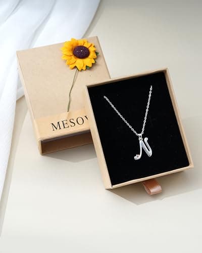 Detalle 2 de Mesovor collar personalizado de plata de ley 925 con inicial y corazón oro rosa (Letra-N) para mujer