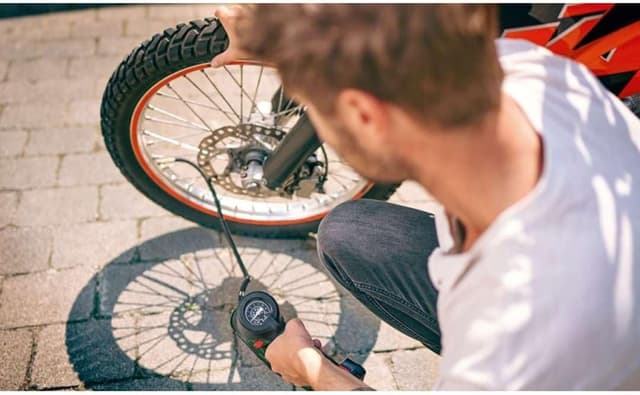 Thumbnail 4 de Bosch UniversalPump 18V bomba de aire