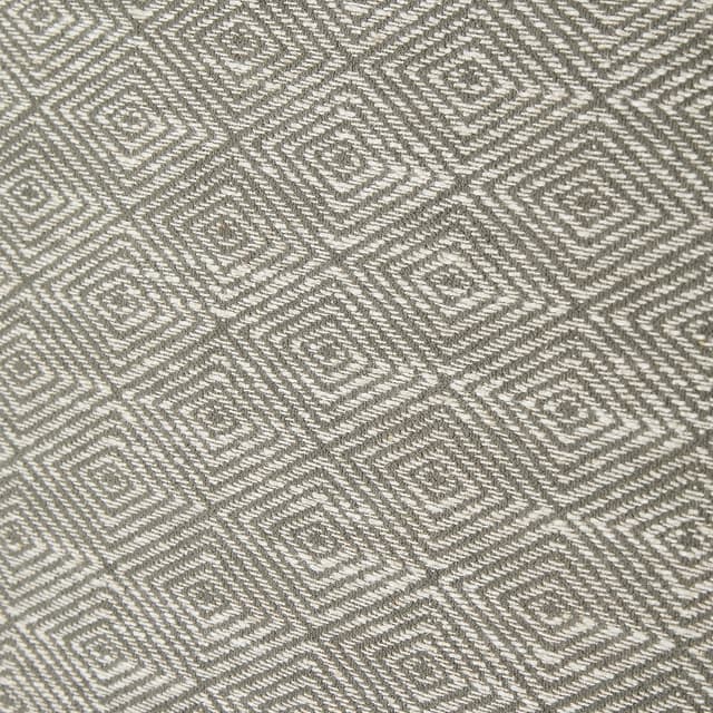 Detalle de El Corte Inglés Bibian cabecero doble tapizado